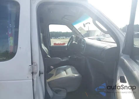 2006 Ford E-250 Commercial/Recreational from USA, damaged, VIN 1FTNE24L26DA67207